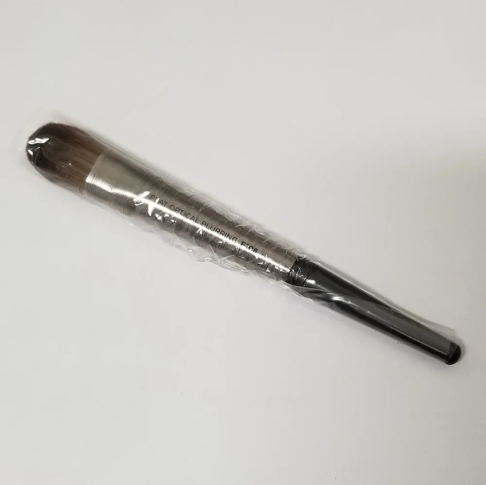 Urban Decay Ud Pro Flat Optical Blurring Brush NEW